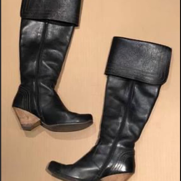 Ruby Creek Fluevog Boots - size 7 - Picture 7 of 9